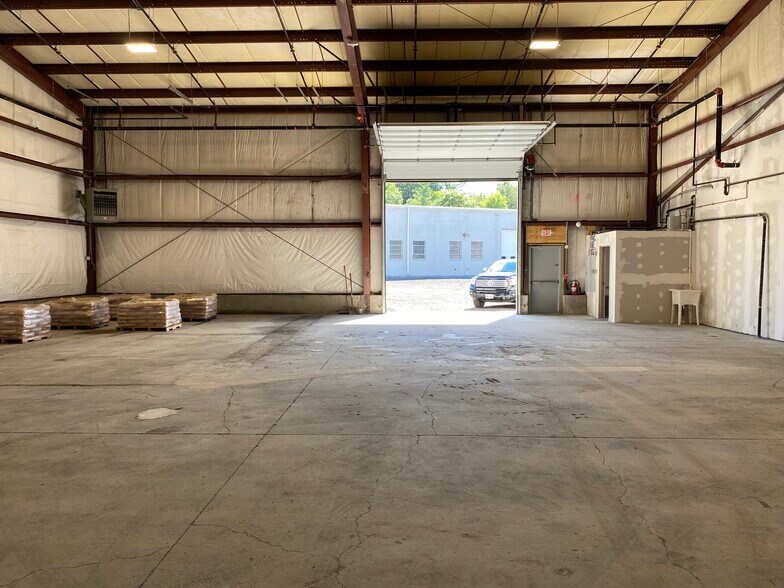 More Photos Of 64 B St, Hanover Warehouse For Lease