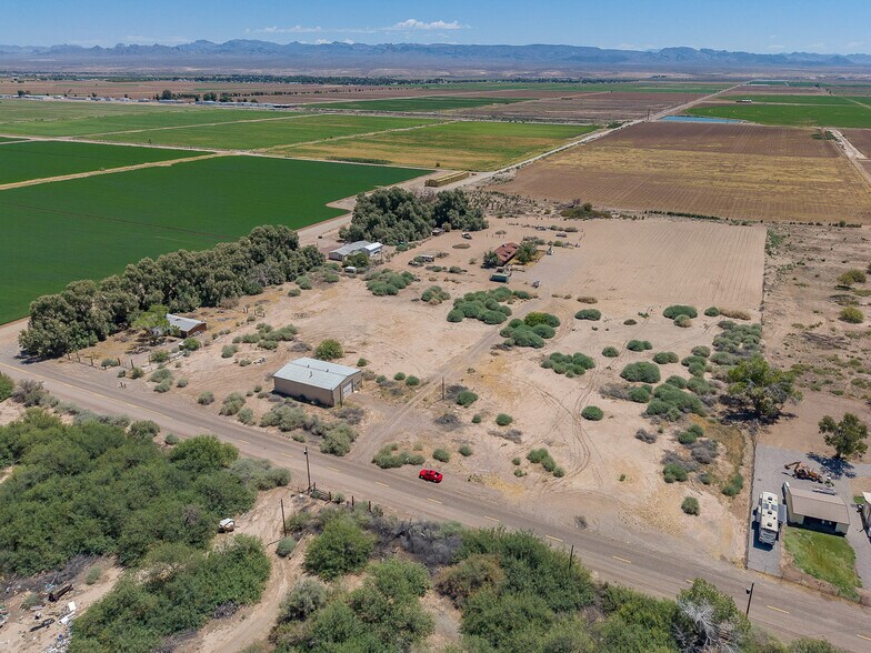 More Photos Of 9512 S Evans Ln, Mohave Valley Warehouse For Sale