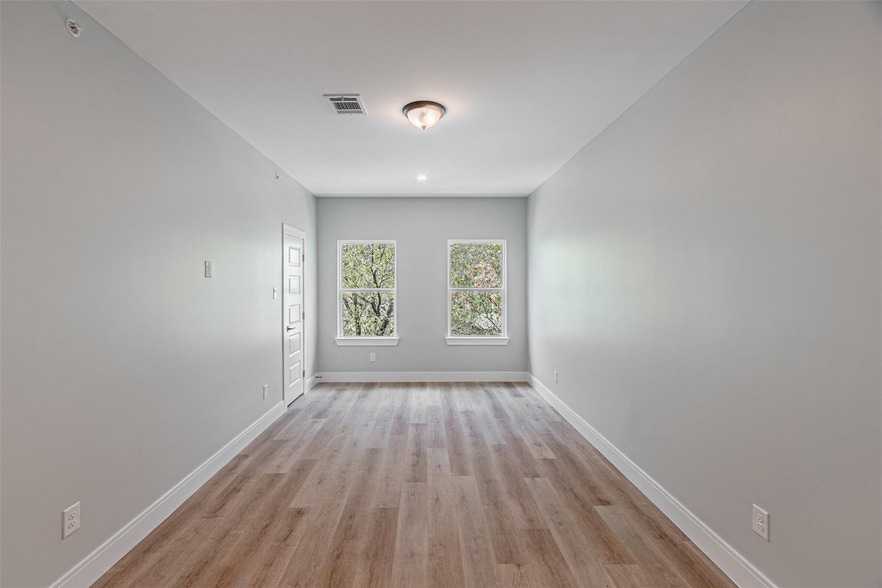 More Photos Of 2376 Longhorn St, Dallas Apartments For Sale