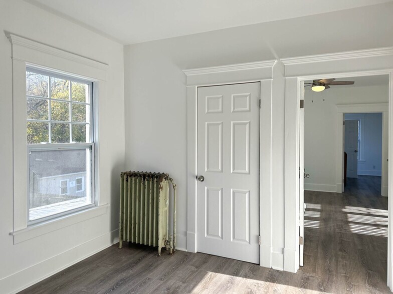 More Photos Of 2505 Genesee St, Utica Medical For Sale