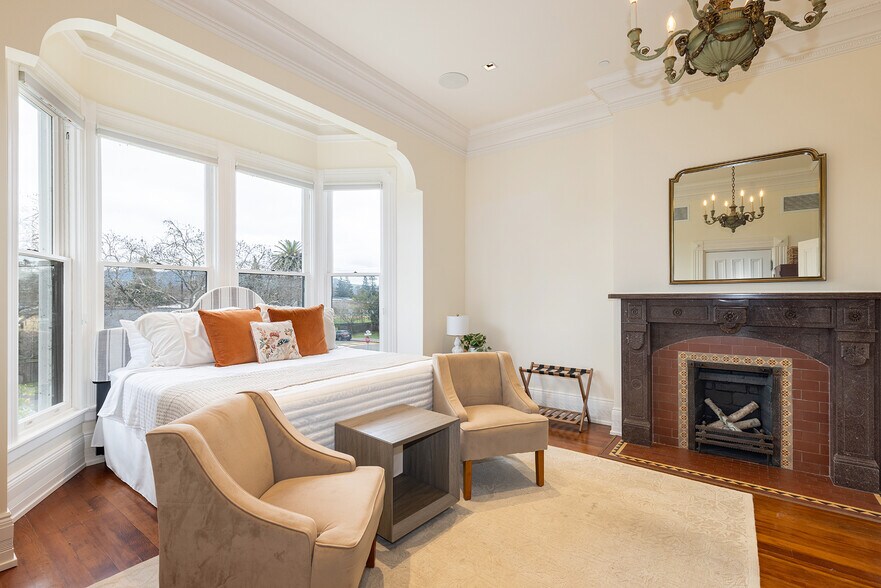 More Photos Of 423 Seminary St, Napa Specialty For Sale