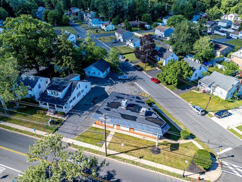 More Photos Of 2412 Plainfield Ave, South Plainfield Office For Sale