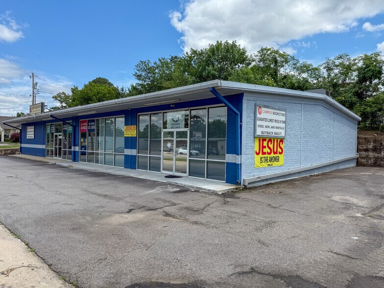 More Photos Of 4612 Grand Ave, Fort Smith Office For Sale