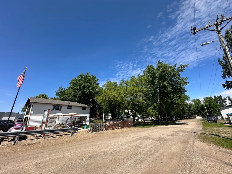 More Photos Of 102 Sibley Dr, Sibley Land For Sale