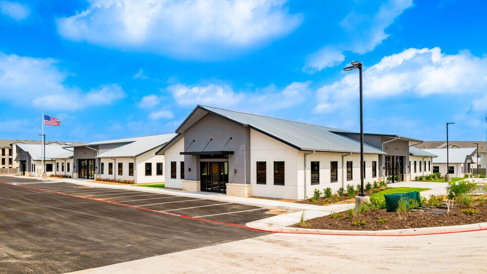 More Photos Of 211 Crossing Ave, San Antonio Unknown For Lease
