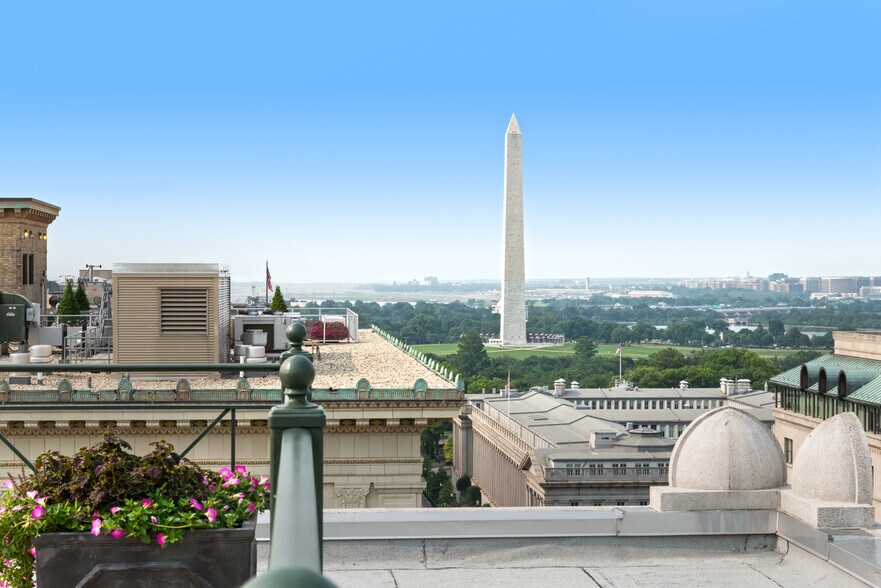 More Photos Of 805 15th St NW, Washington Office For Lease