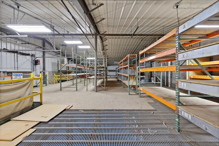 More Photos Of 12104 Deike Ct, Cheyenne Truck Terminal For Sale