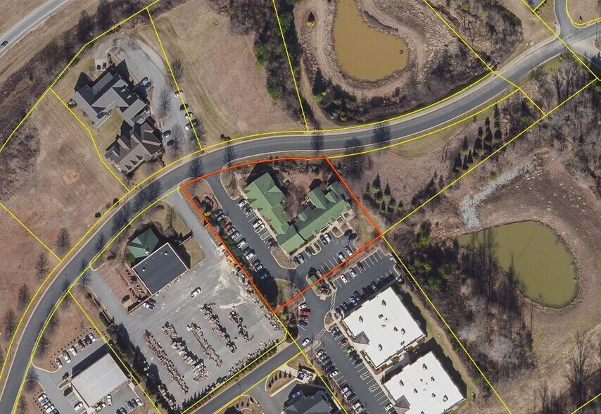 More Photos Of 5587 Garden Village Way, Greensboro Office For Lease