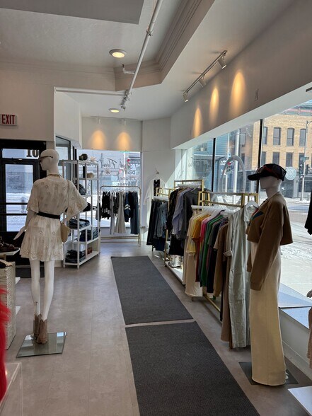 More Photos Of 105 W College Ave, Appleton Apartments For Lease