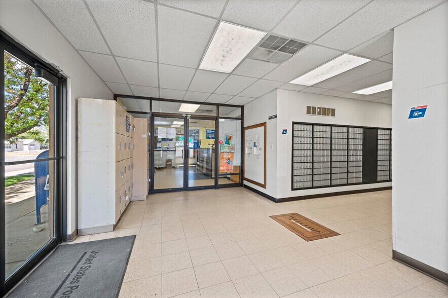 More Photos Of 120 N Railroad Ave, Parachute Office For Sale