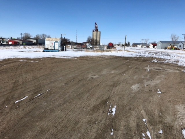 More Photos Of 515 1 St Av N, Maple Creek Land For Sale