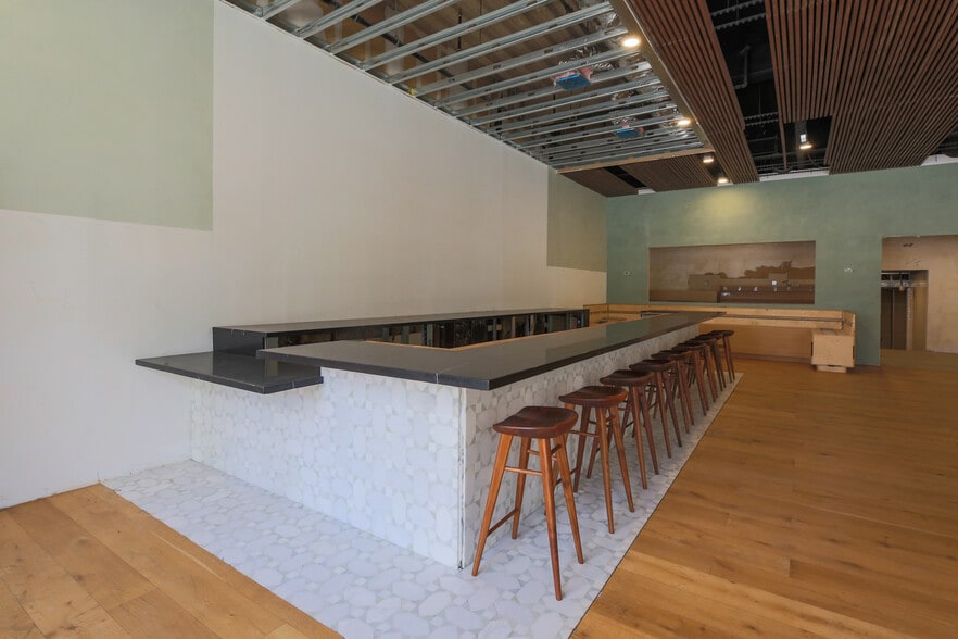 More Photos Of 915 Wilshire Blvd, Los Angeles Office For Lease