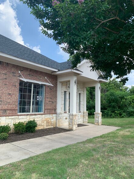 Primary Photo Of 7000 Parkwood Blvd, Frisco Medical For Lease