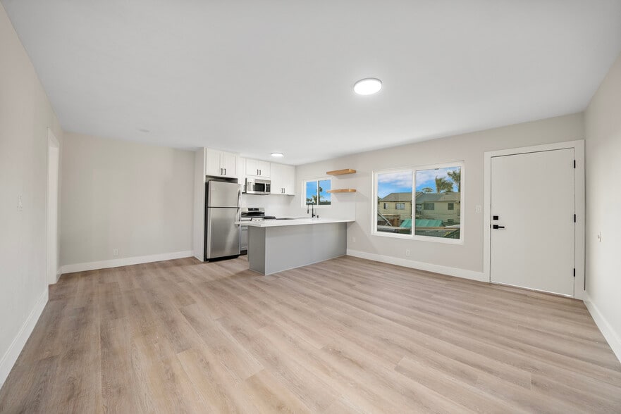 More Photos Of 4022 42nd St, San Diego Apartments For Sale