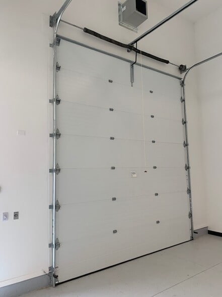 More Photos Of 6323 S Federal Way, Boise Industrial For Lease