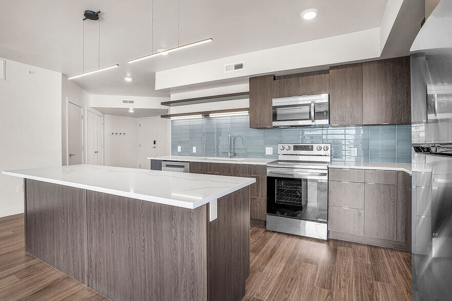 More Photos Of 360 W 200 S, Salt Lake City Apartments For Lease