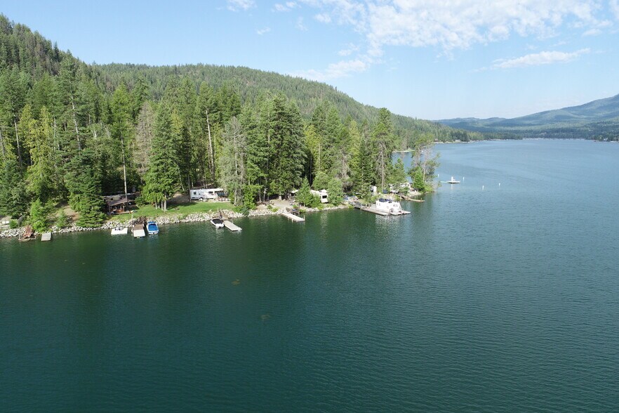 More Photos Of 91 Boat Club Road, Sagle Land For Lease