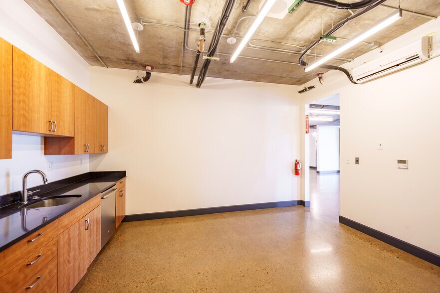 More Photos Of 3141 Walnut St, Denver Office Residential For Sale