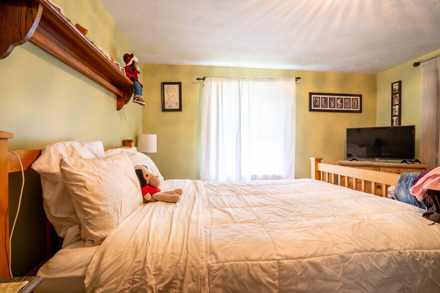 More Photos Of 122 County Highway 18B, West Winfield Apartments For Sale