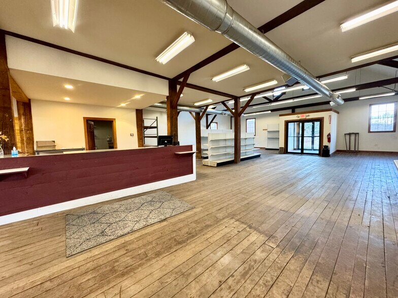 More Photos Of 75 VT-123, Westminster Restaurant For Sale