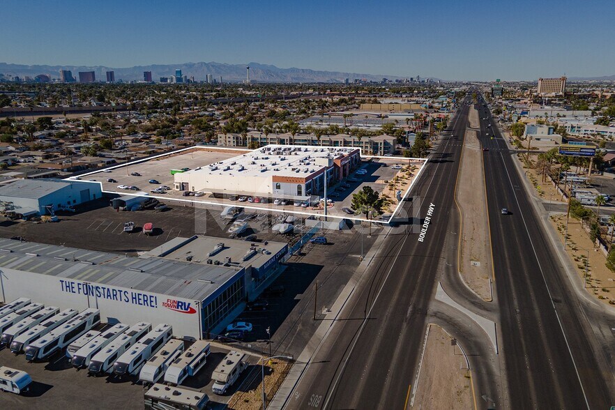 More Photos Of 4380 Boulder Hwy, Las Vegas Light Distribution For Lease