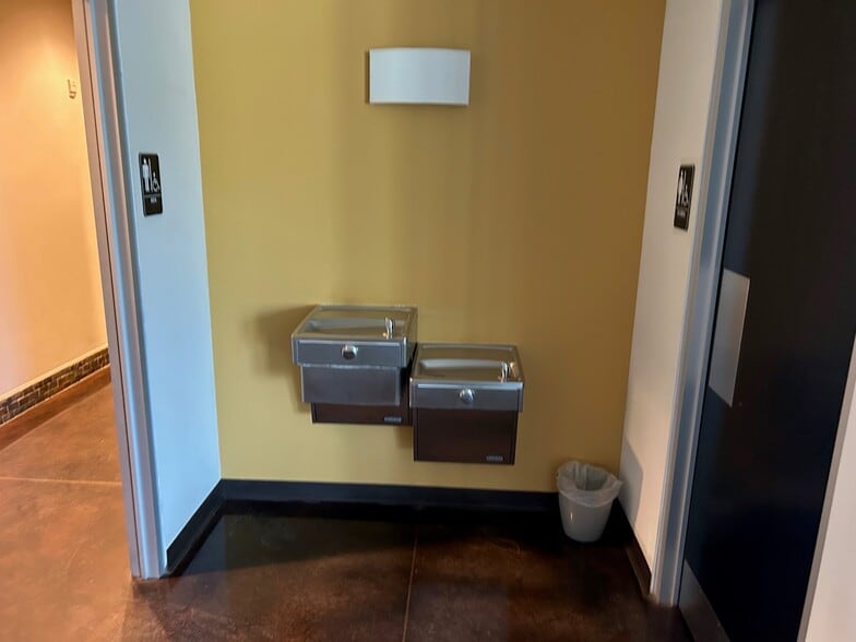 More Photos Of 28181 N 56th St, Scottsdale Religious Facility For Sale