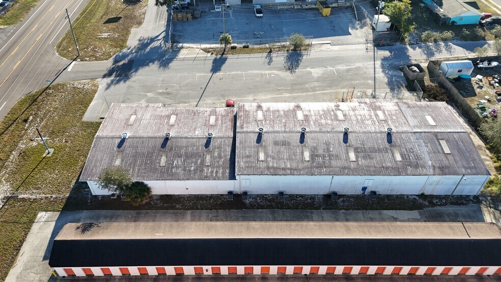 More Photos Of 3550 Recker Hwy, Winter Haven Warehouse For Sale