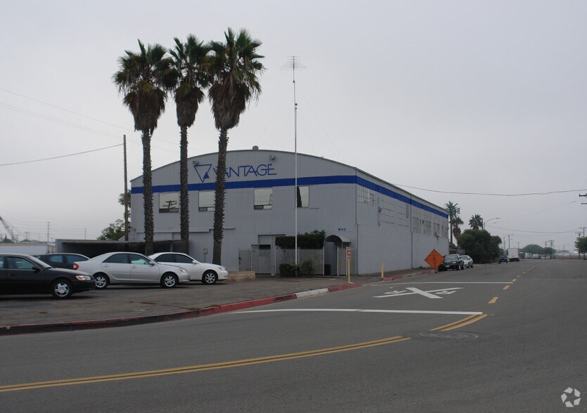 More Photos Of 900 Civic Center Dr, National City Warehouse For Sale