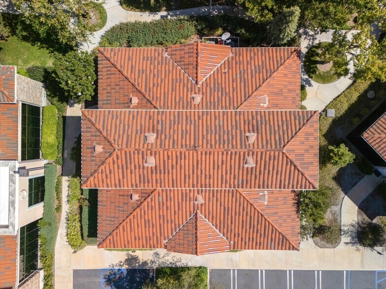 More Photos Of 3215 Old Conejo Rd, Newbury Park Medical For Sale
