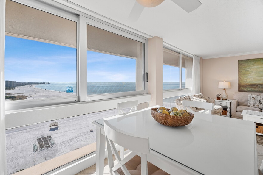 More Photos Of 5966 Midnight Pass Rd, Sarasota Hotel For Sale