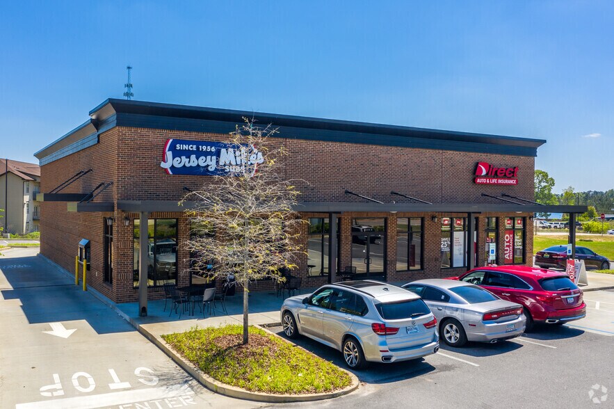 Primary Photo Of 2145 S College St, Auburn General Retail For Lease