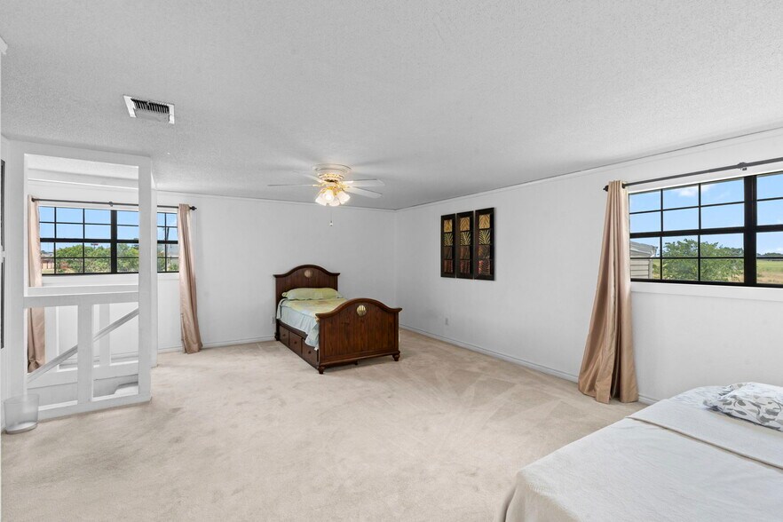 More Photos Of 3345 E Austin St, Giddings Land For Sale