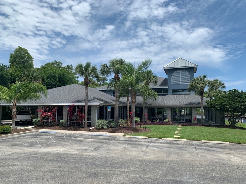 More Photos Of 1 Yacht Club Dr, Palm Coast Restaurant For Sale
