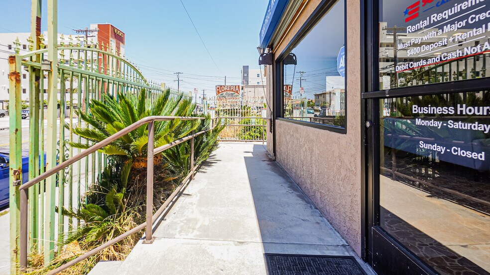 More Photos Of 10300 S Inglewood Ave, Inglewood Freestanding For Sale