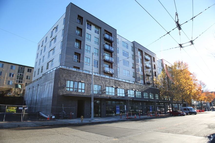 More Photos Of 5000 University Way NE, Seattle Apartments For Lease