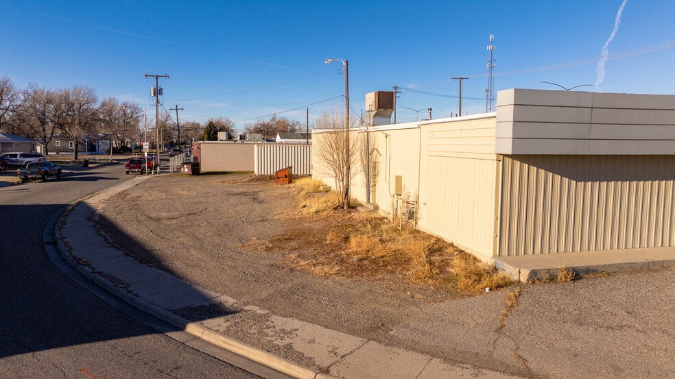 More Photos Of 1 MacArthur Ave, Billings Freestanding For Sale