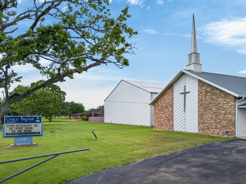 More Photos Of 11141 N Avenue L, La Porte Religious Facility For Sale