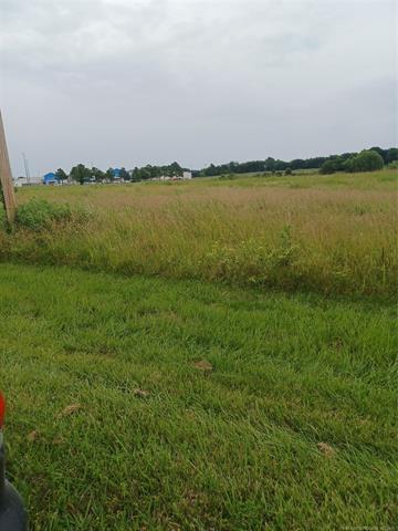 More Photos Of Paul Carr Drive, Checotah Land For Sale