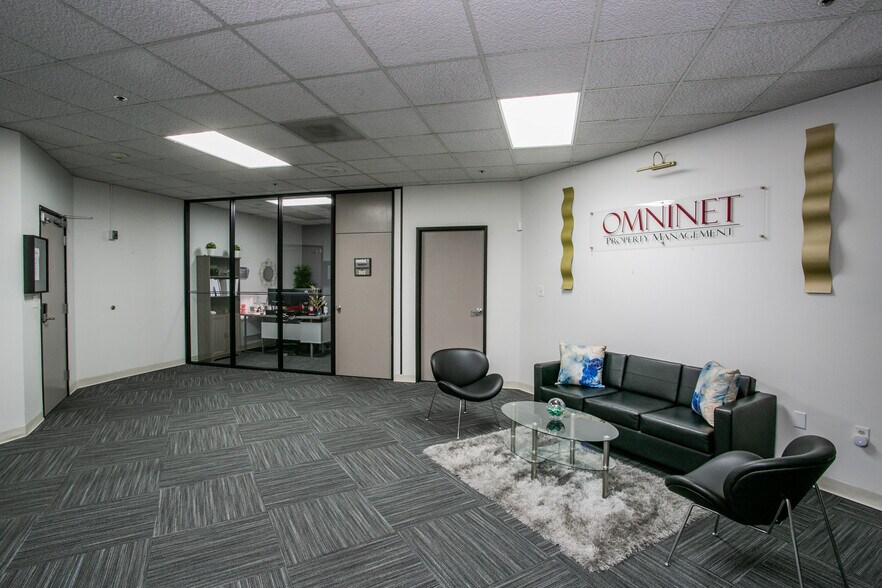 More Photos Of 3320 W Sahara Ave, Las Vegas Unknown For Lease