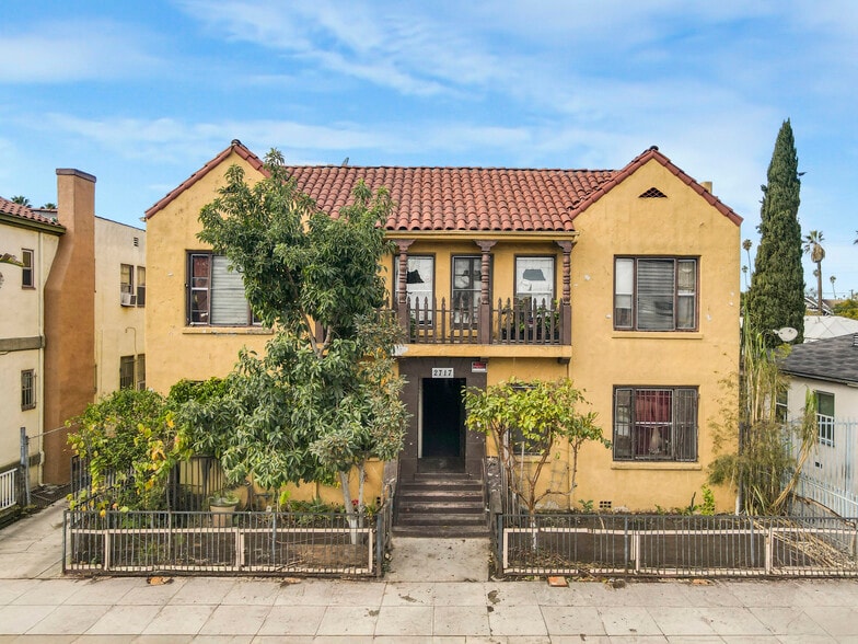 Primary Photo Of 2717 S Budlong Ave, Los Angeles Apartments For Sale