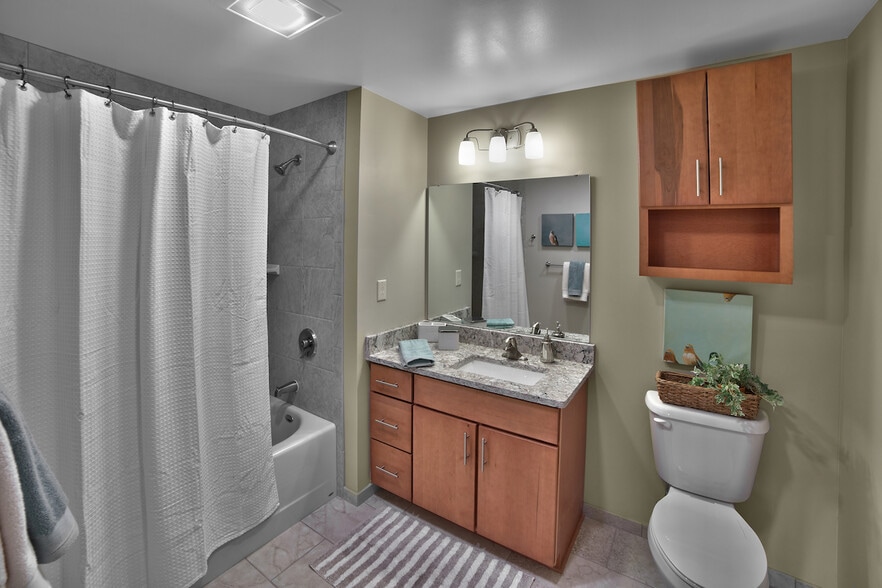 More Photos Of 50 Charlotte St, Rochester Apartments For Sale