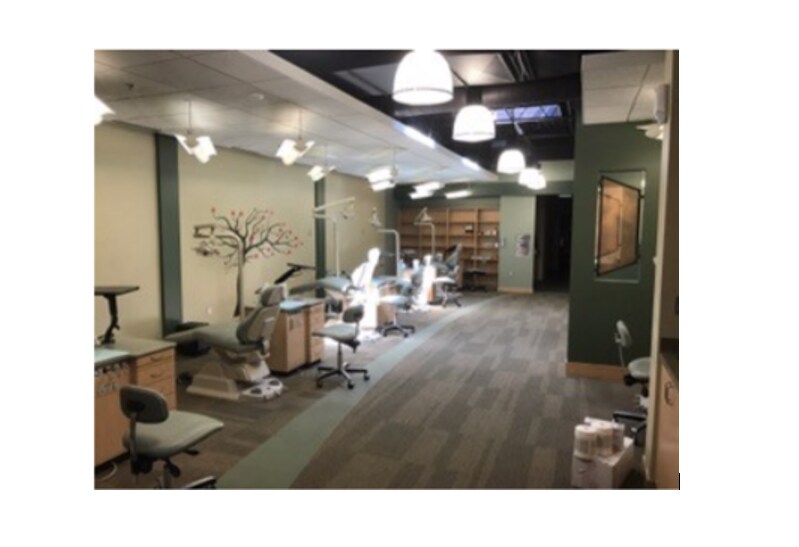 More Photos Of 35046 Woodward Ave, Birmingham Medical For Lease