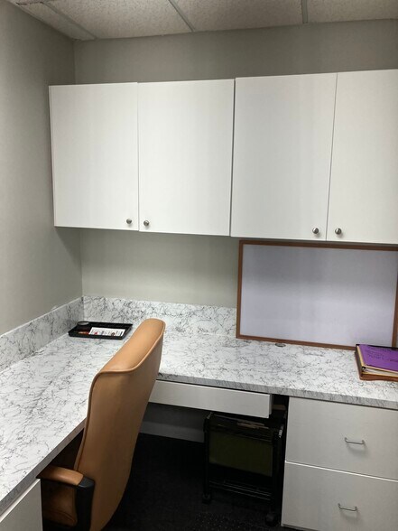 More Photos Of 400 9th Ave S, Safety Harbor Unknown For Lease