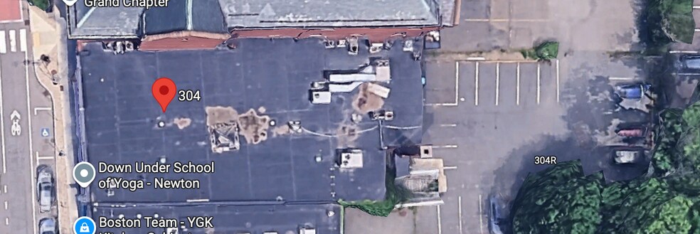 More Photos Of 304-306 Walnut St, Newton General Retail For Lease