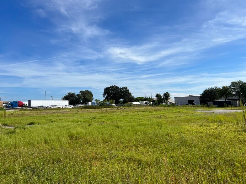 More Photos Of 856 W Landstreet Rd, Orlando Land For Lease