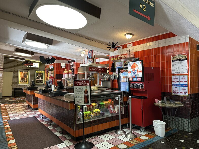 More Photos Of 27 S Cascade Ave, Montrose Theater Concert Hall For Sale