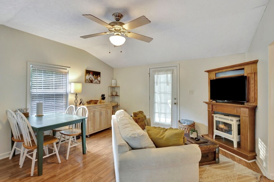 More Photos Of 11845 US 41 St, Monteagle Trailer Camper Park For Sale