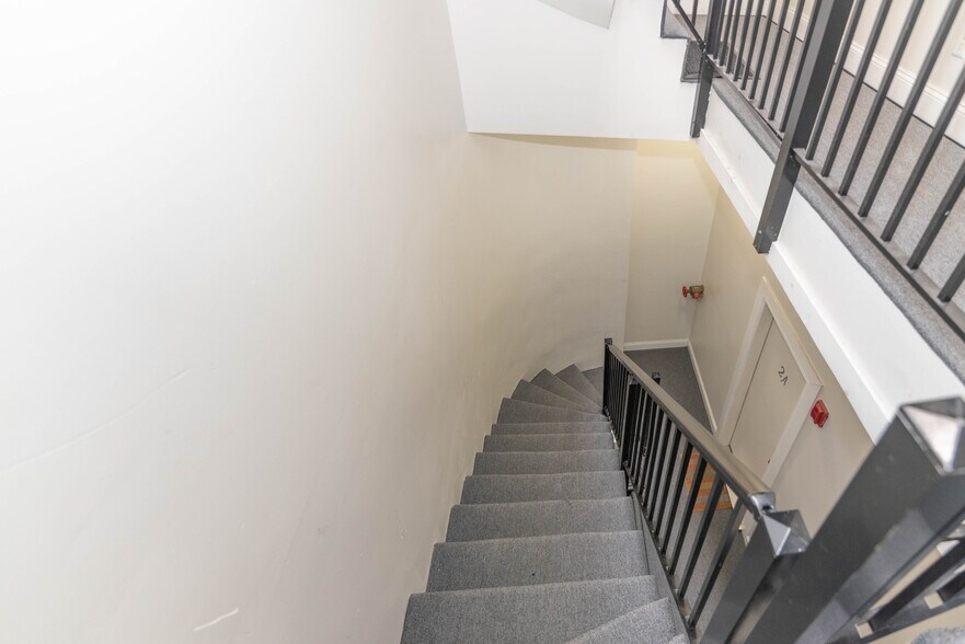 More Photos Of , Baltimore Multifamily For Sale
