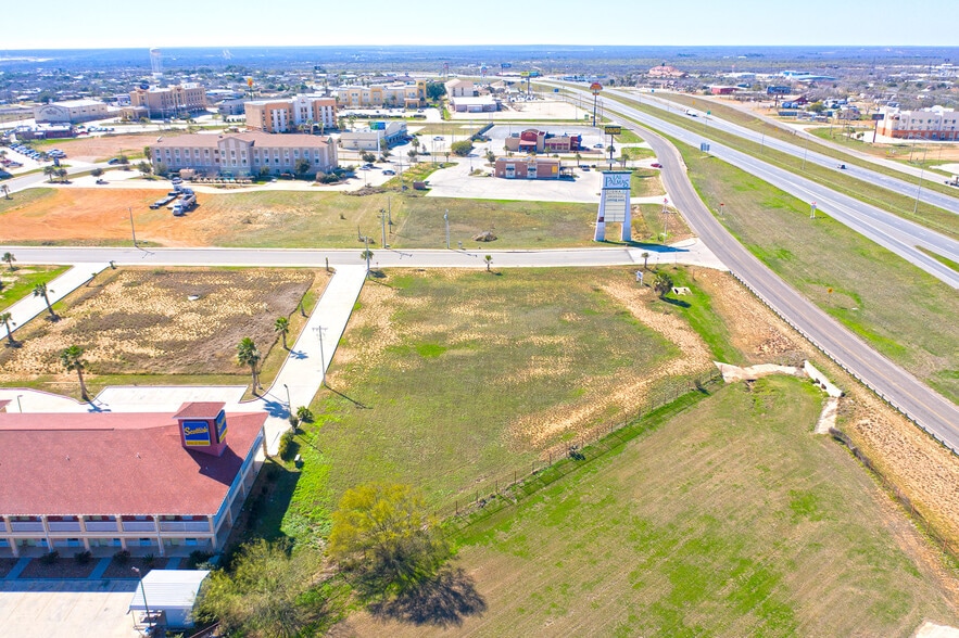 Primary Photo Of 475 Mars Dr, Cotulla Land For Sale