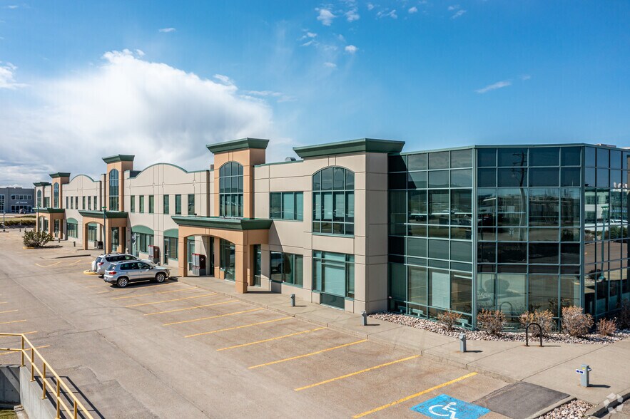 More Photos Of 2181 Premier Way, Sherwood Park Unknown For Lease